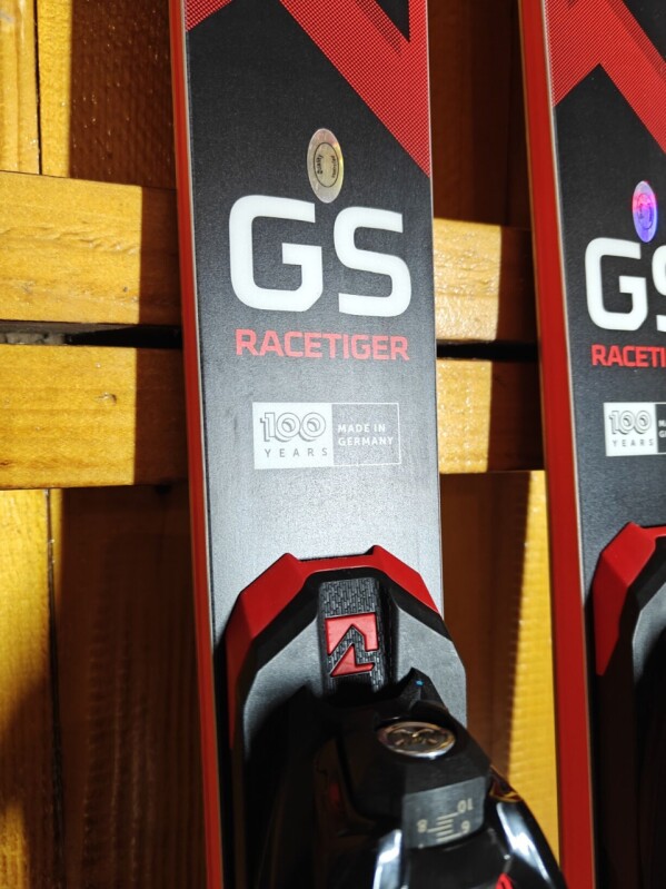 NOVÉ LYŽE VOLKL RACETIGER GS WORLDCUP JR FIS 165CM --MODEL 2024--